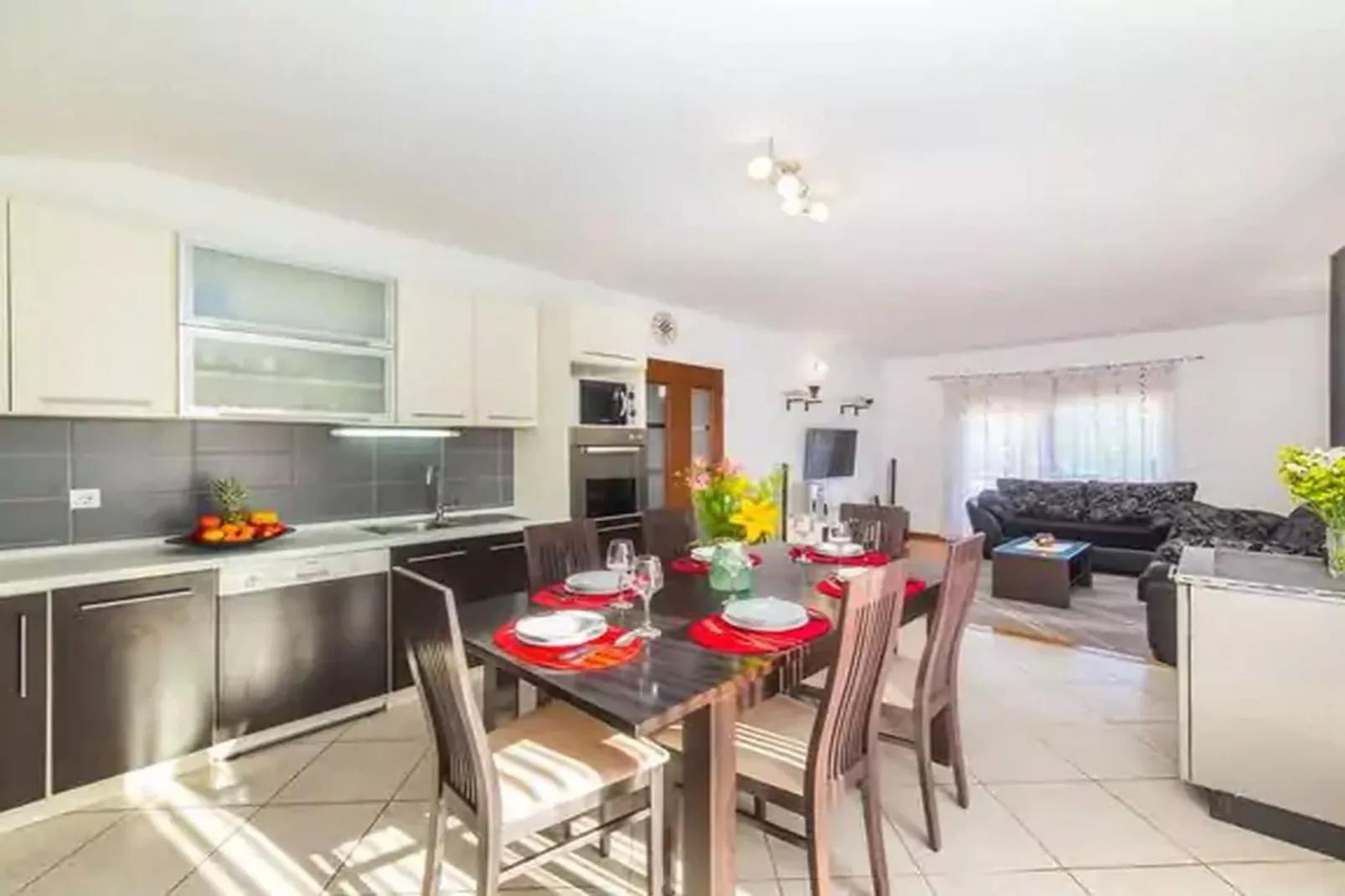 Three Bedroom Holiday Home