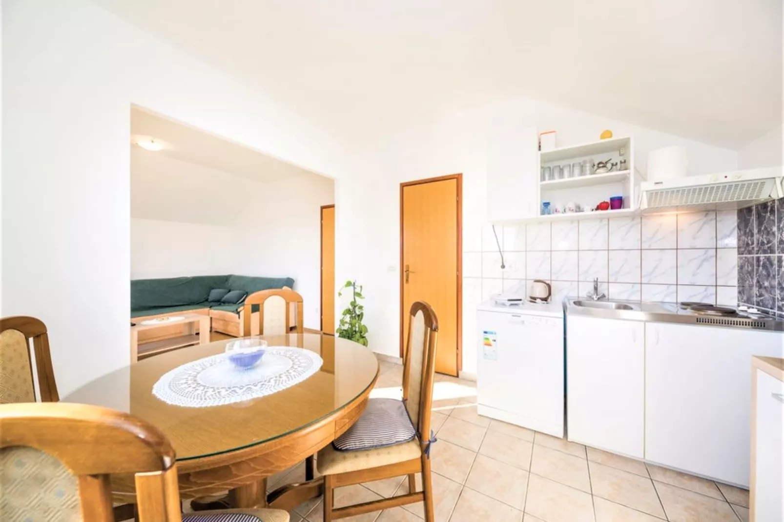 Trogir Comfortable Apartment with Terrace - Two Bedroom Apartment with Terrace