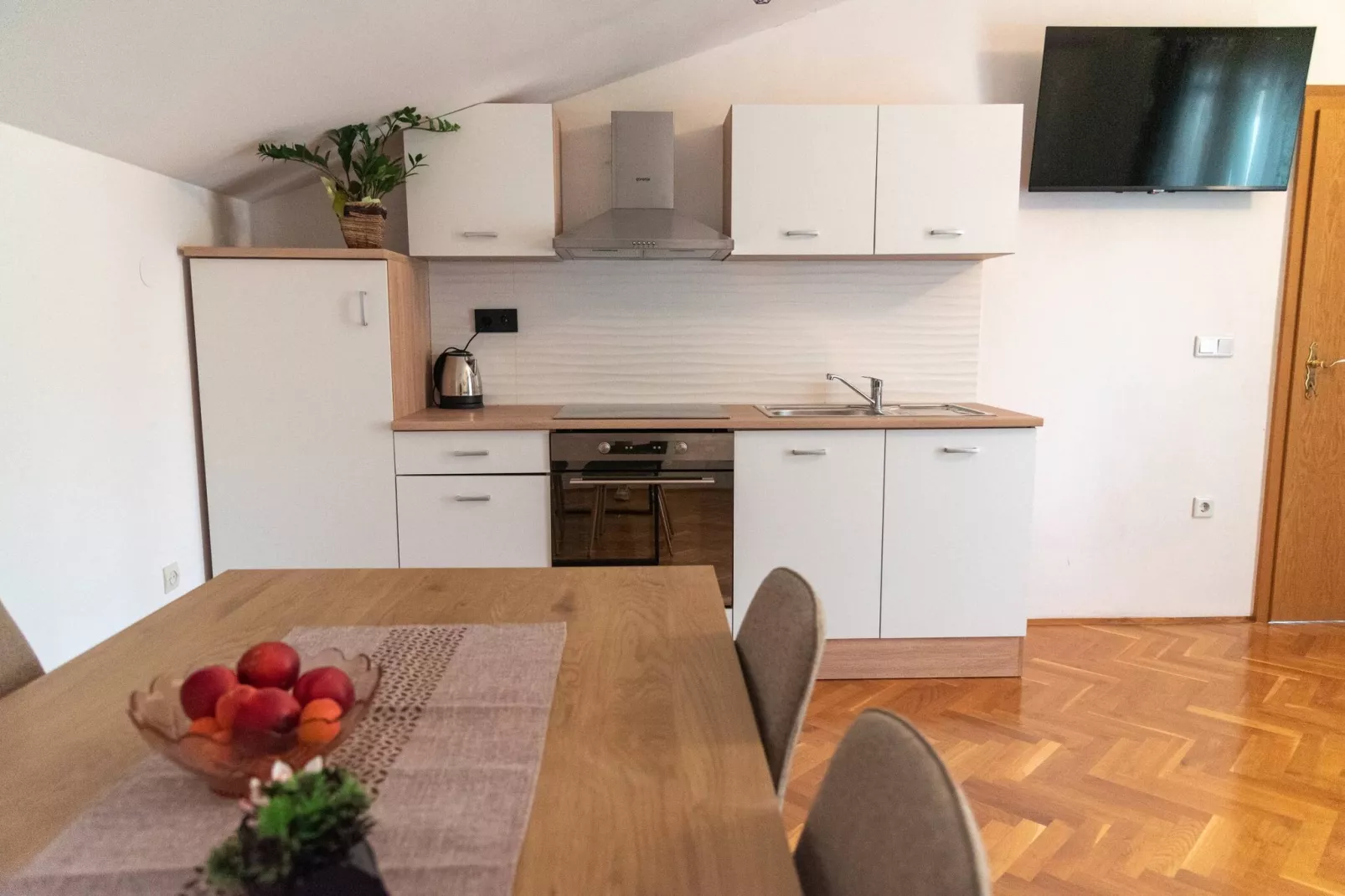 Kastel Gomilica Cozy and Stylish Apartments near the Sea - Classic One Bedroom Apartment (owner II)