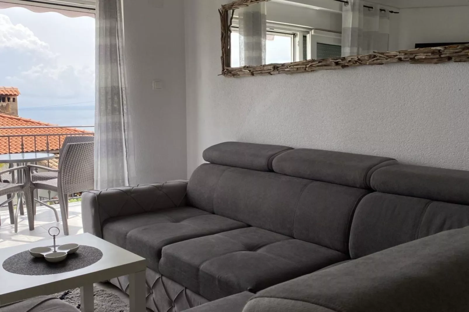 Luxury Lovran Apartments with Swimming Pool - Standard One Bedroom Apartment