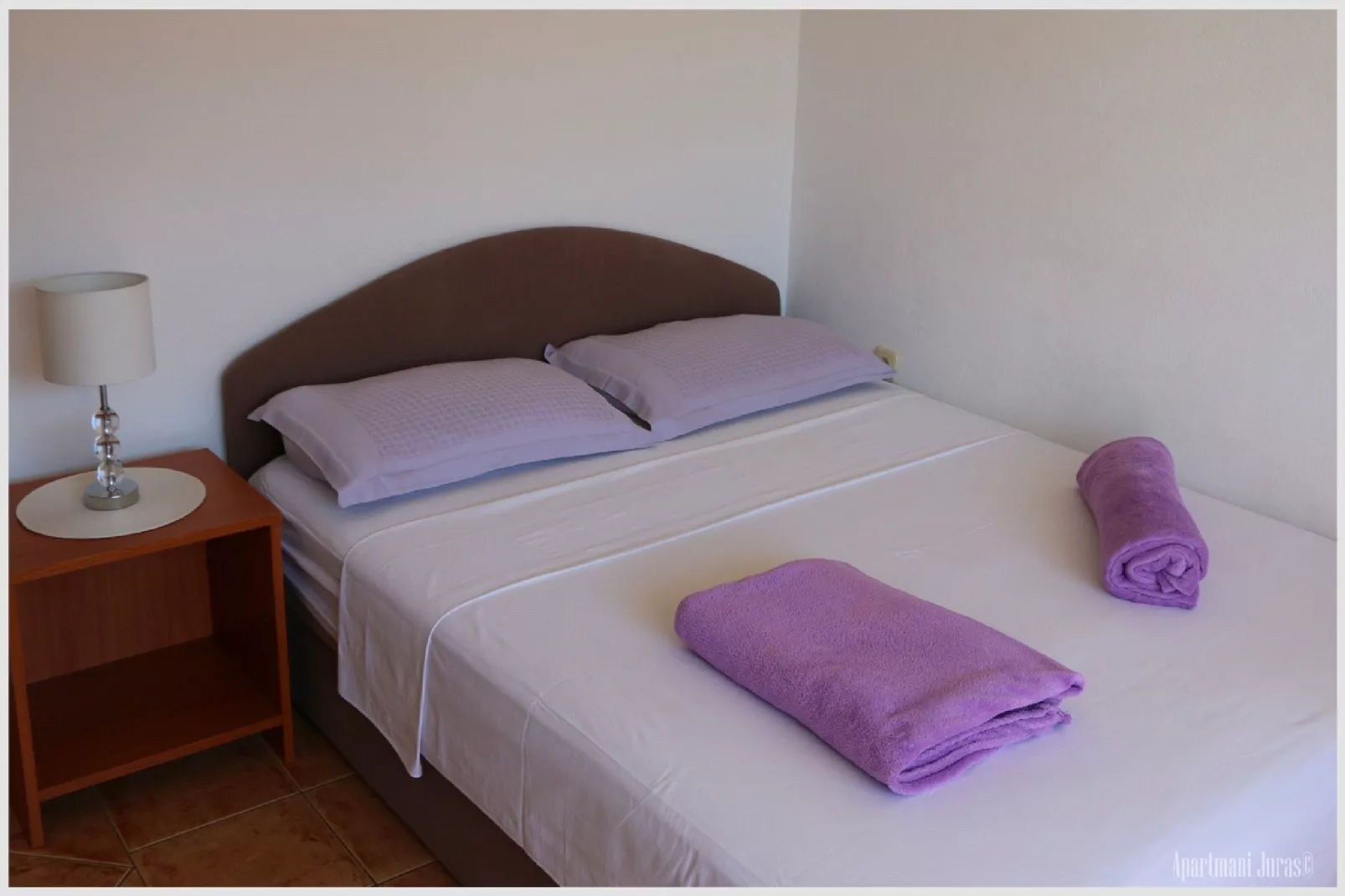 Apartments Juras - Studio Apartment with Sea View (Mia)