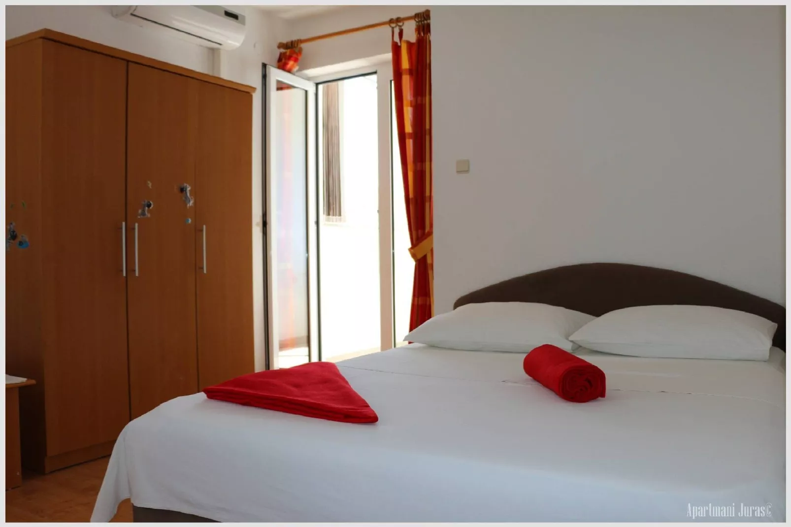 Apartments Juras - Studio Apartment with Loggia (Ana)