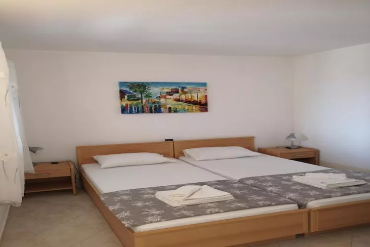 Lumbarda Resort Apartments - Superior Two bedroom Apartment with Mountain View  E1