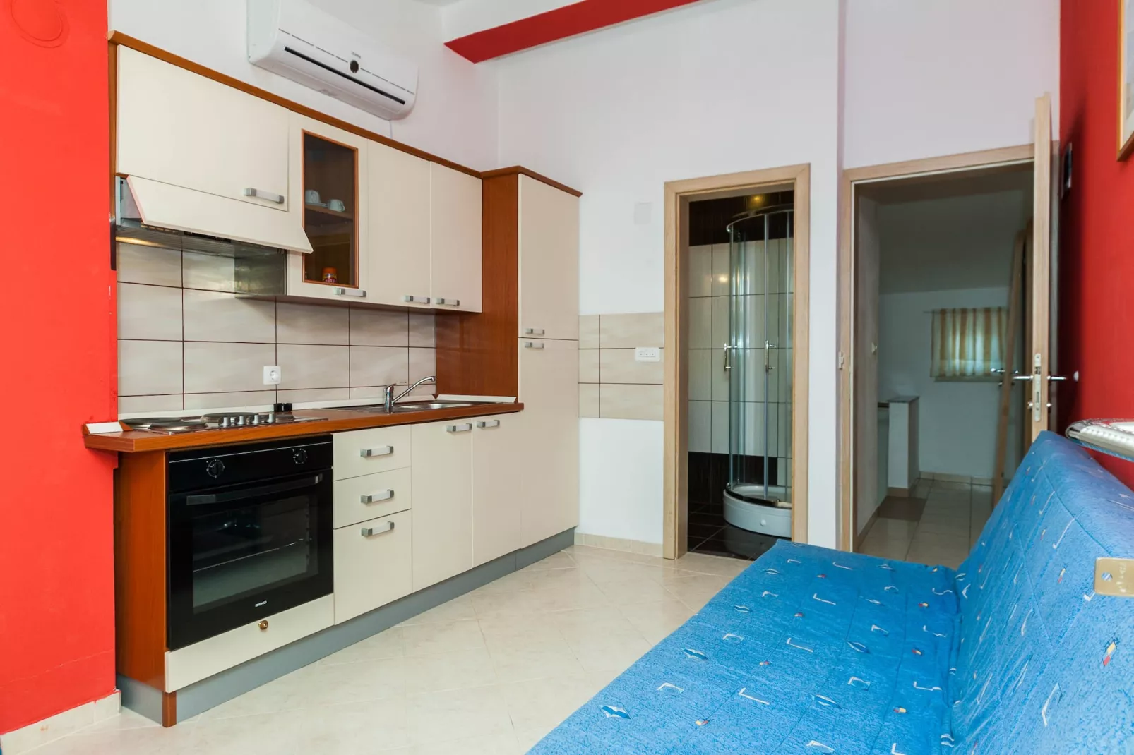 Cozy Apartments in Zadar with Sea and Mountain Views - Studio Apartment (owner 2)