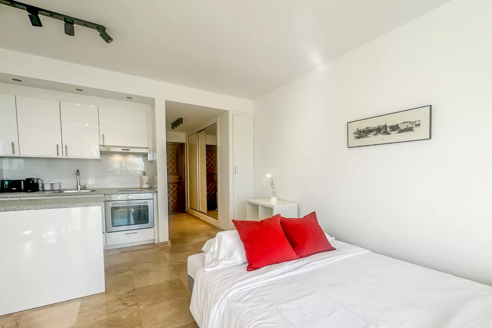 220 Santa Clara
