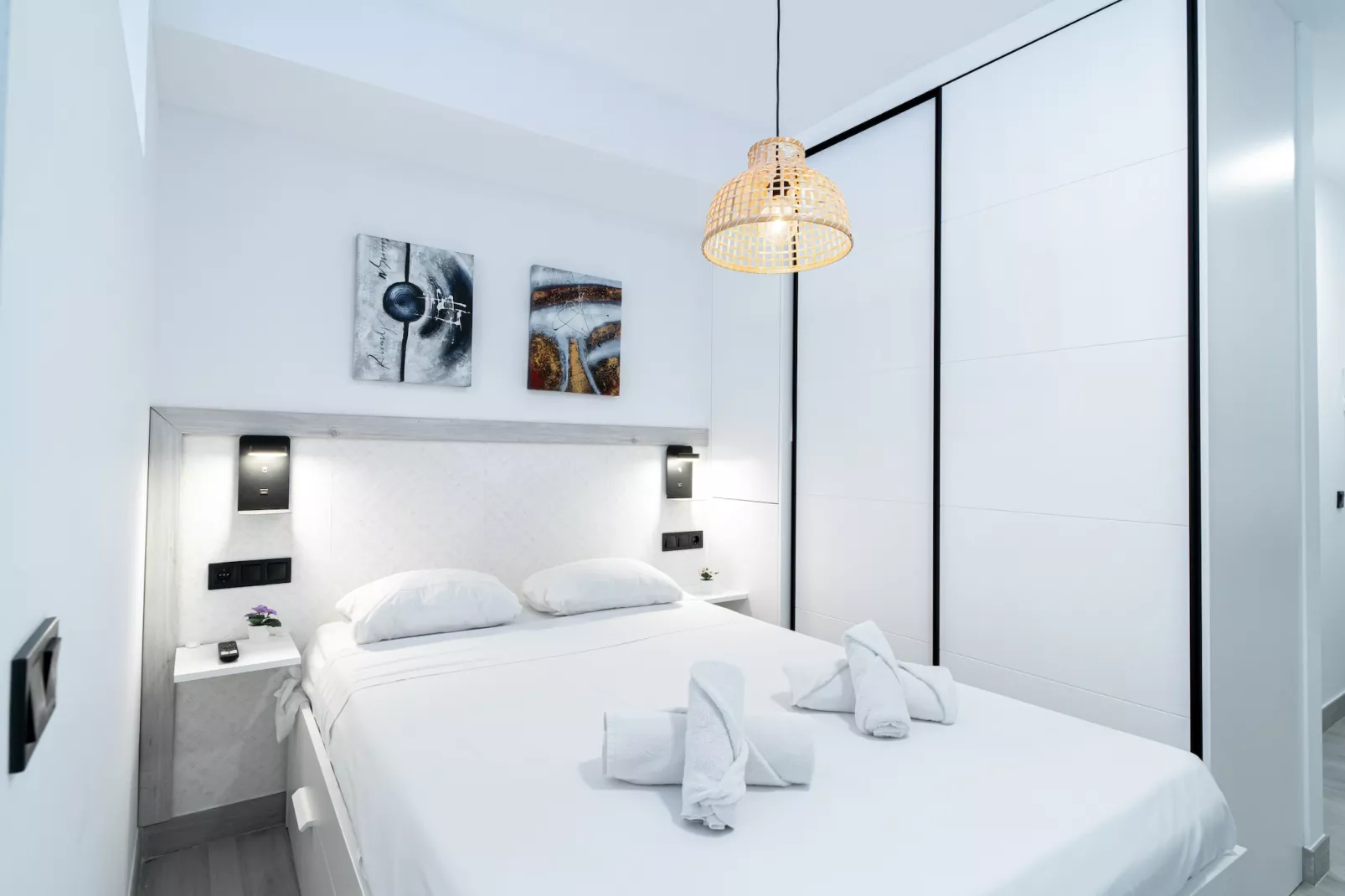 Central Studio by Casasol