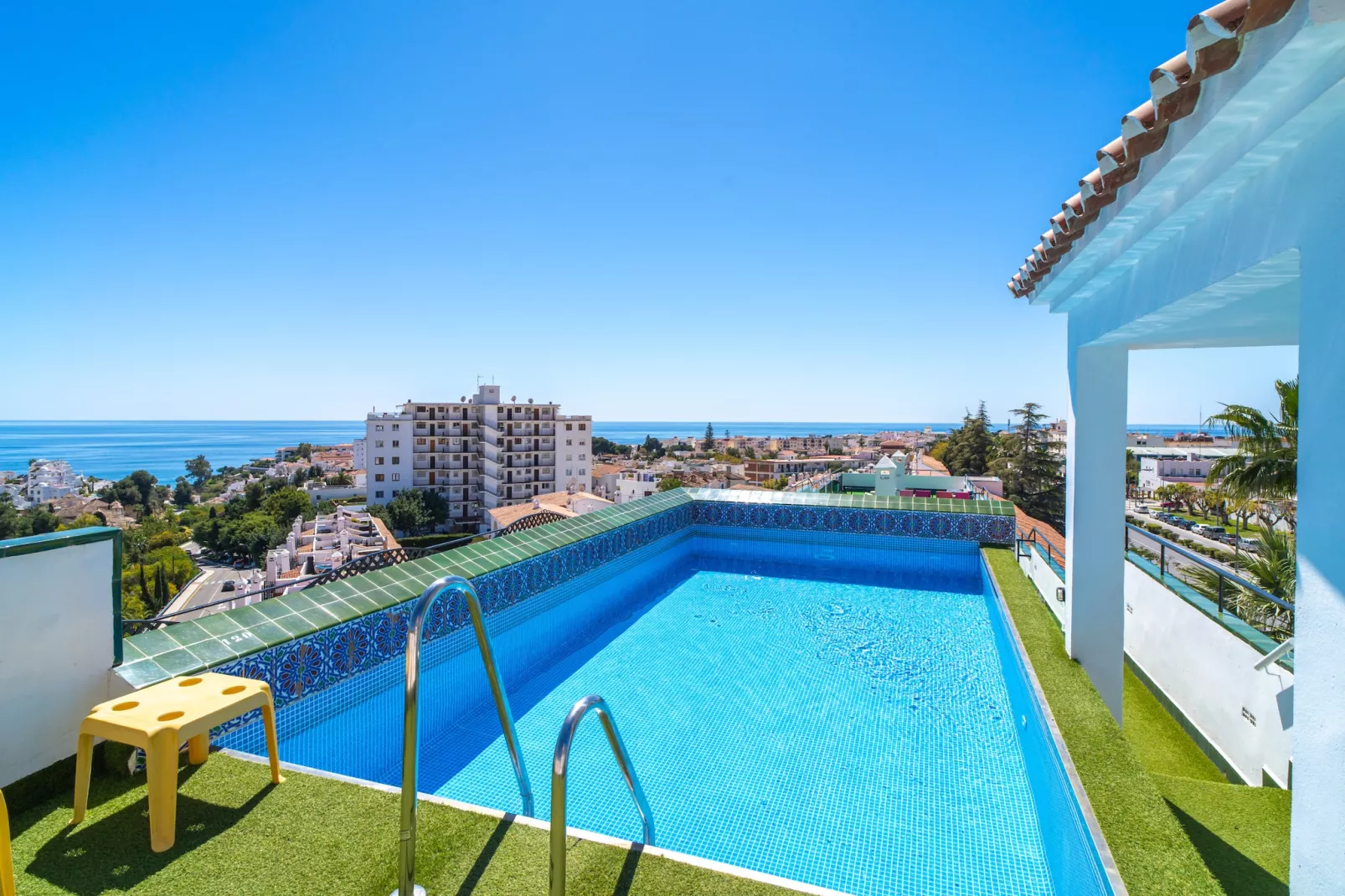 Verano Azul Seasun 90B by Casasol