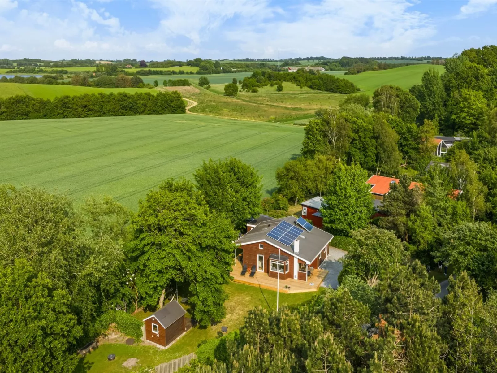 "Swipdagh" - 150m from the sea-Outside