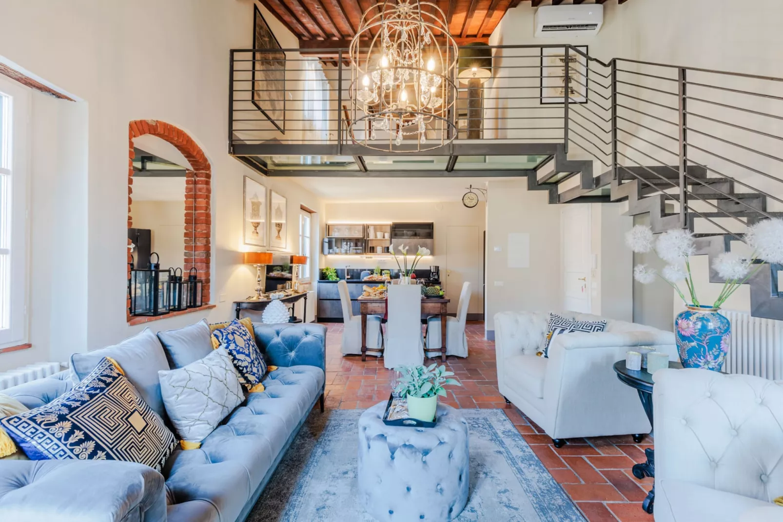 Casa Lucky, a Modern Lucca Penthouse