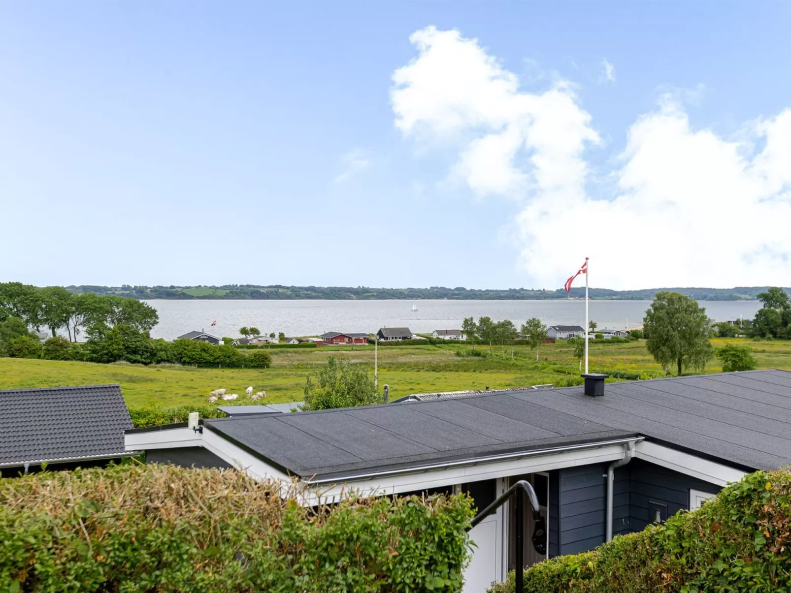 "Gyda" - 350m from the sea-Dehors