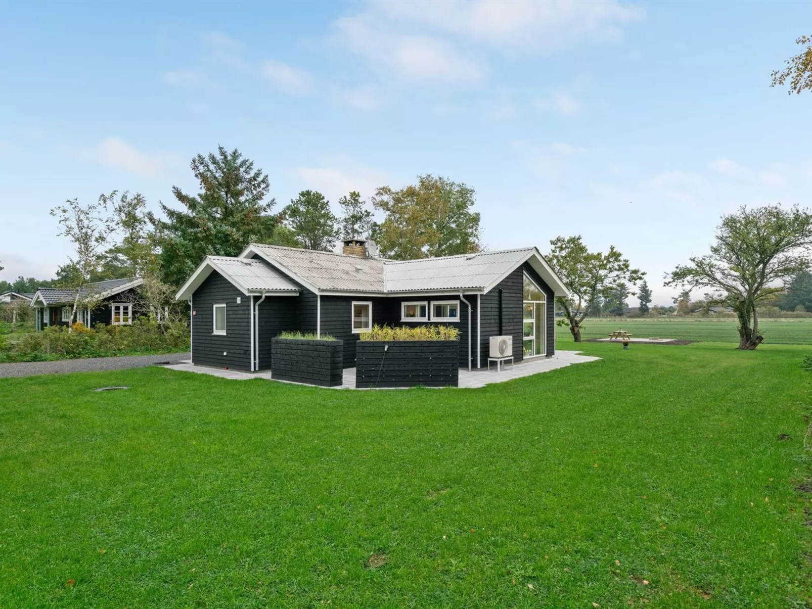 "Herwarth" - 400m from the sea-Draußen