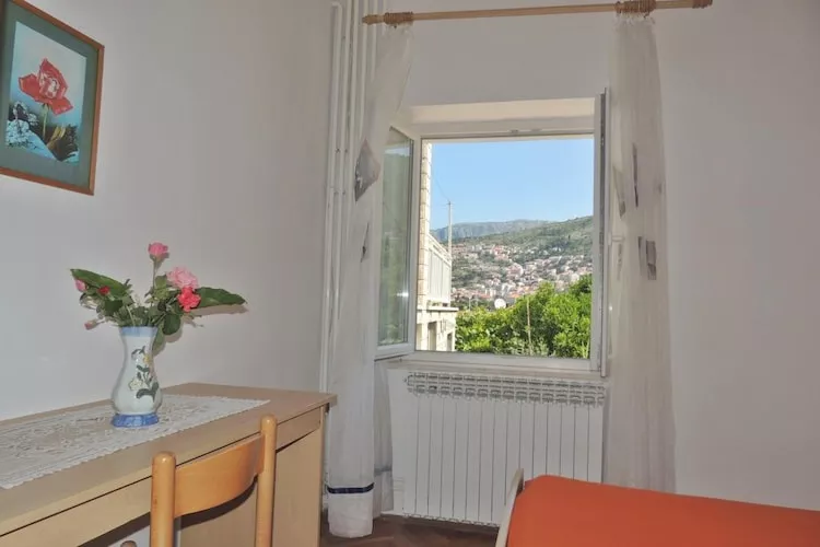 Apartments Majkovica- Double Room with Private External Bathroom