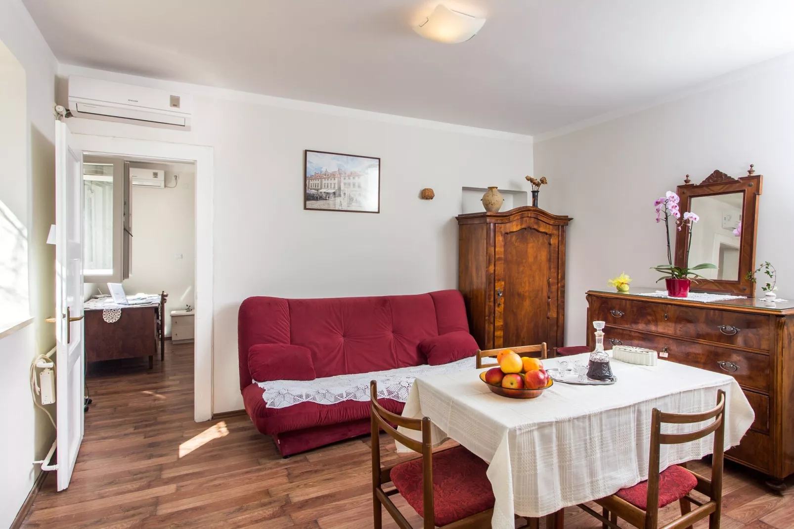 Apartments Ljubimir - One-Bedroom Apartment with Shared Terrace - Bambo