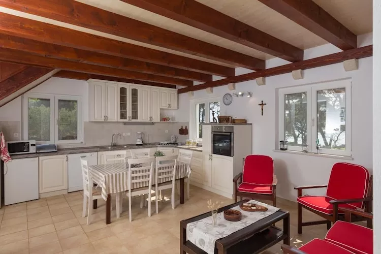Holiday Home Jekavac -Three Bedroom Apartment with Terrace and Sea View
