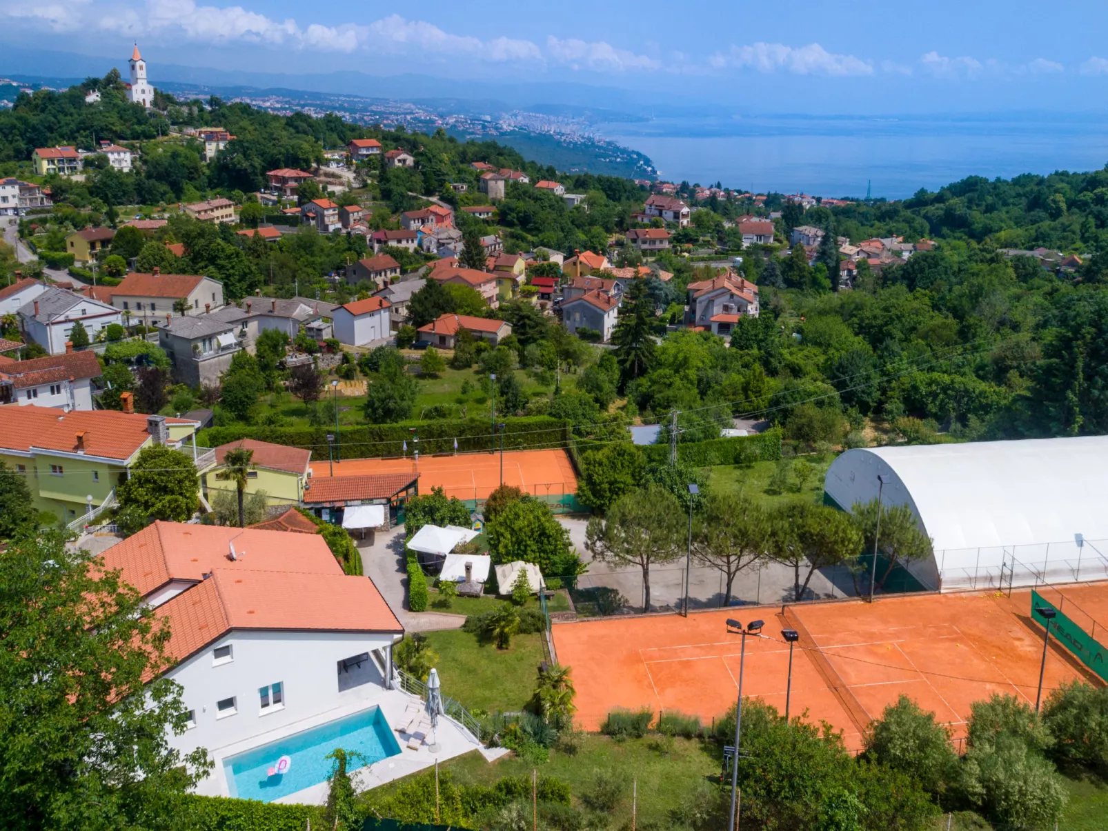 Villa Luni