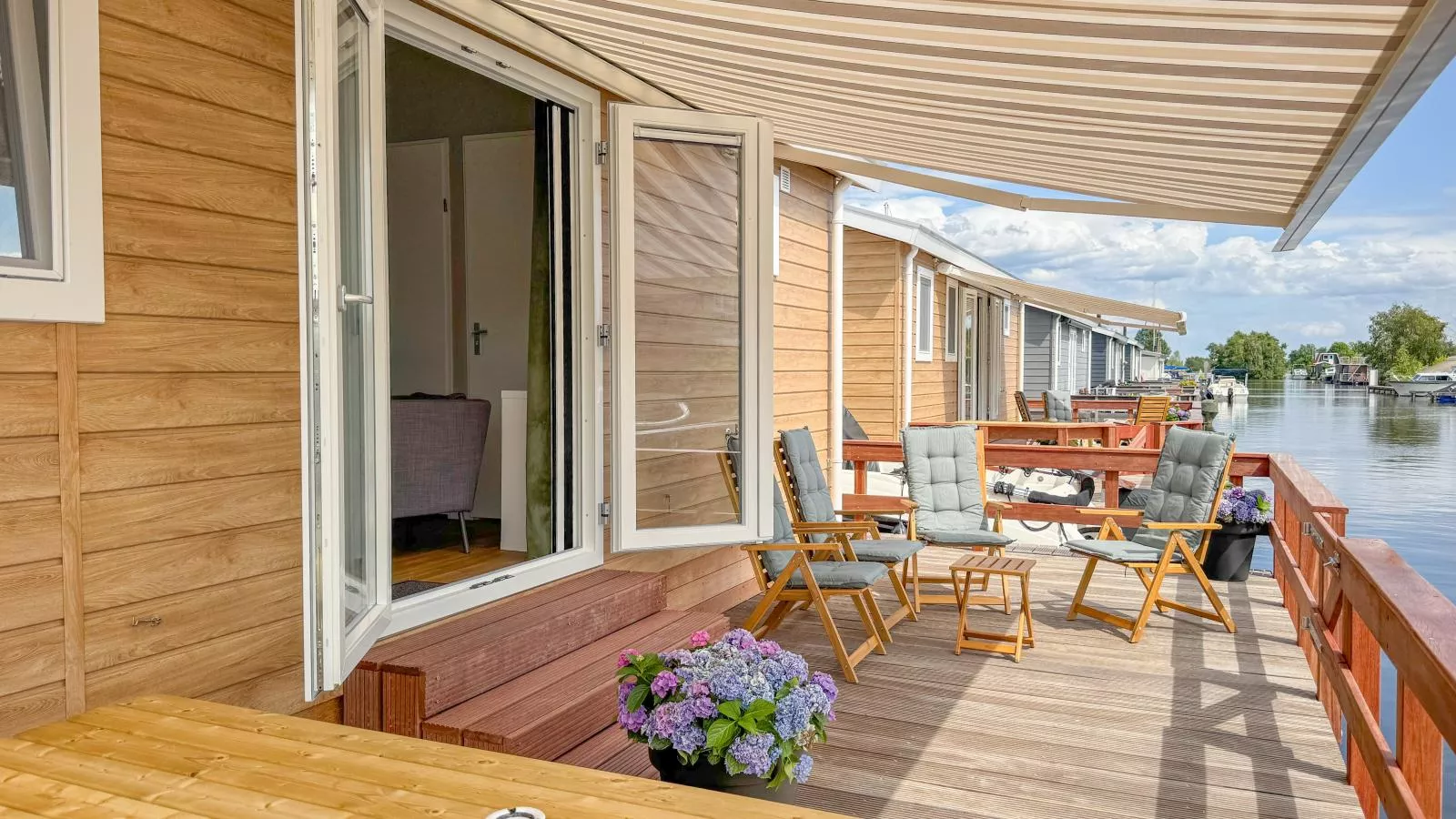 Fuut 24-26-Terrasse / balcon