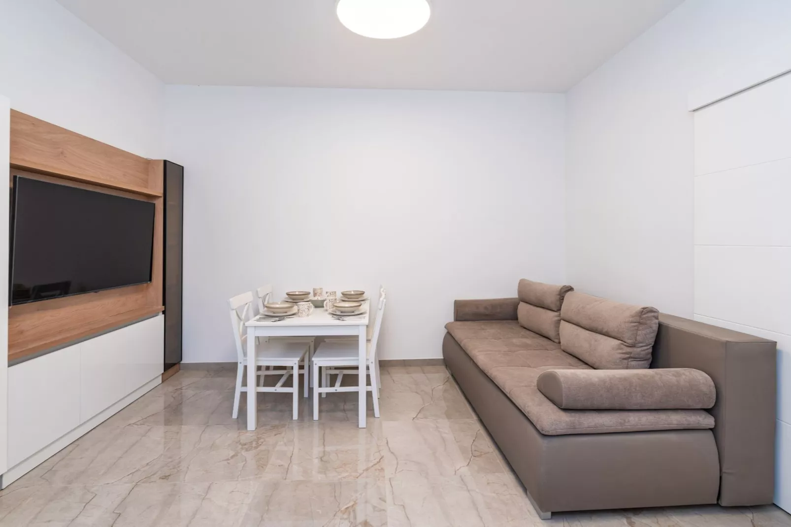 Apartment Nikolica - Two Bedroom Apartment with Terrace