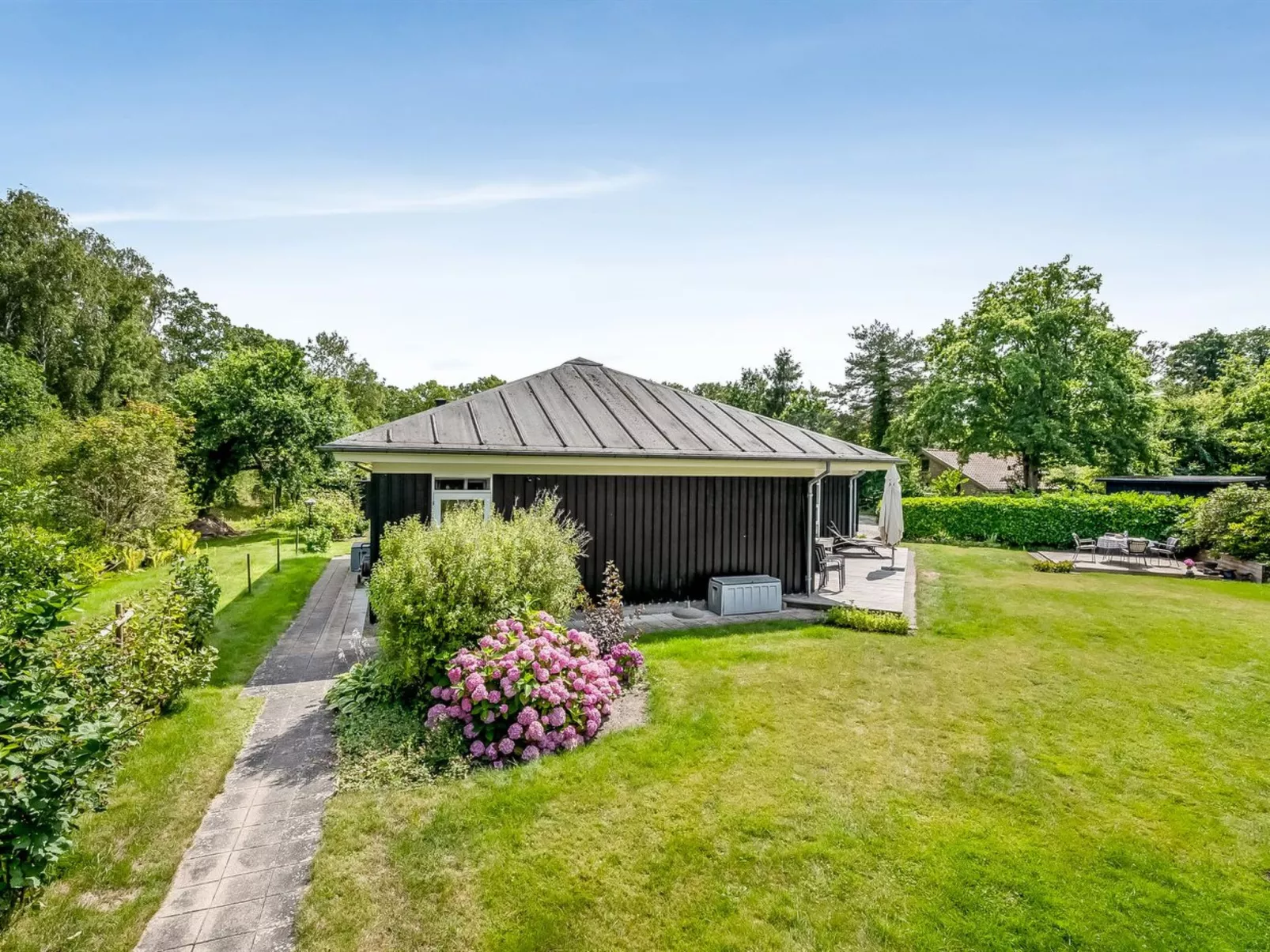 "Jyrki" - 100m from the sea-Draußen