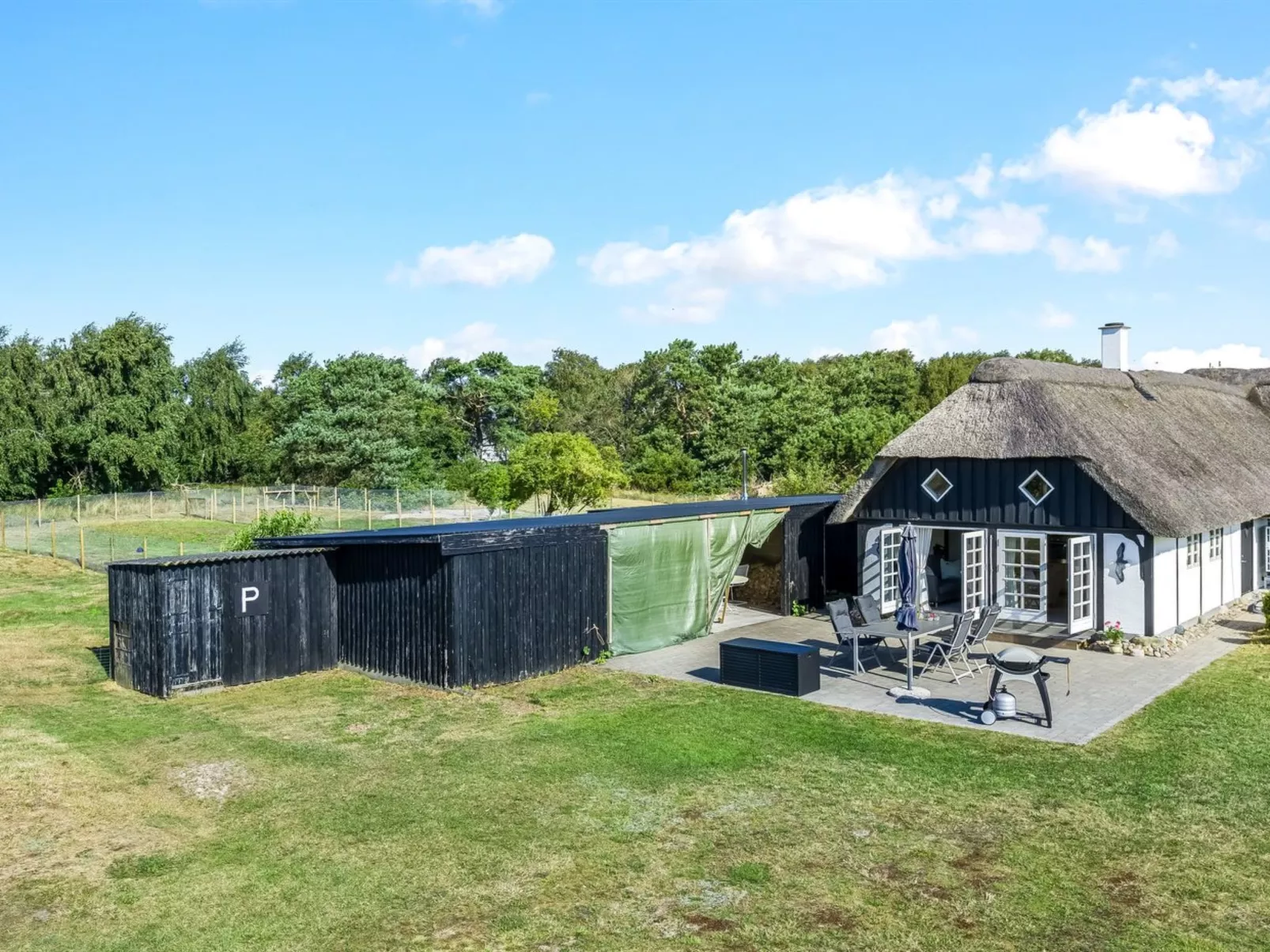 "Ronja" - 1.3km from the sea-Dehors