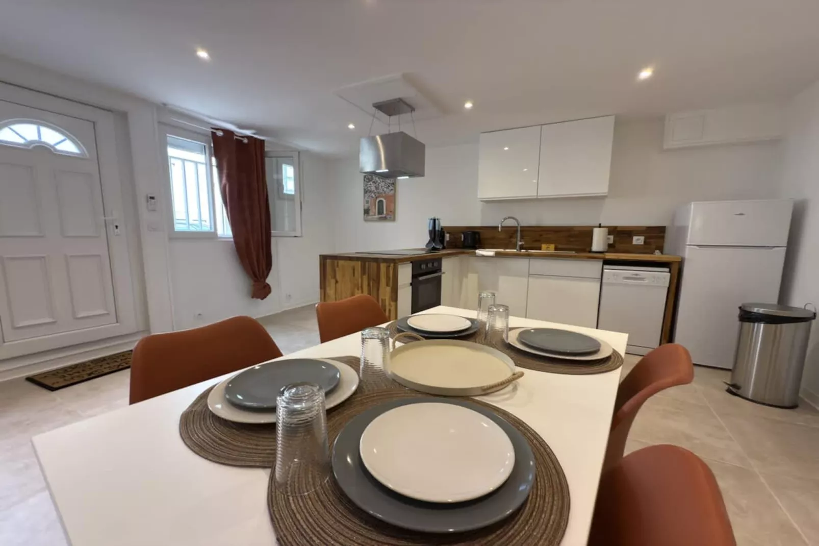 72 La Petite Maison-Salle à manger