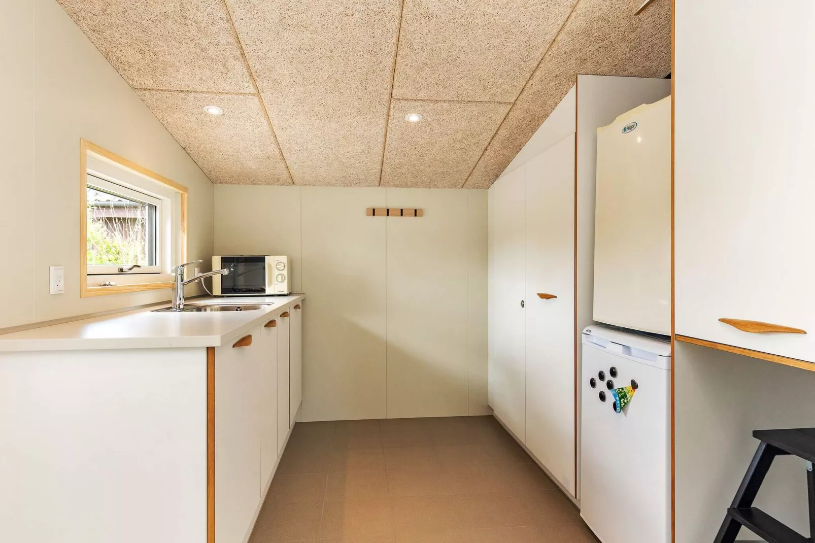 6 person holiday home in Frørup-Indoor