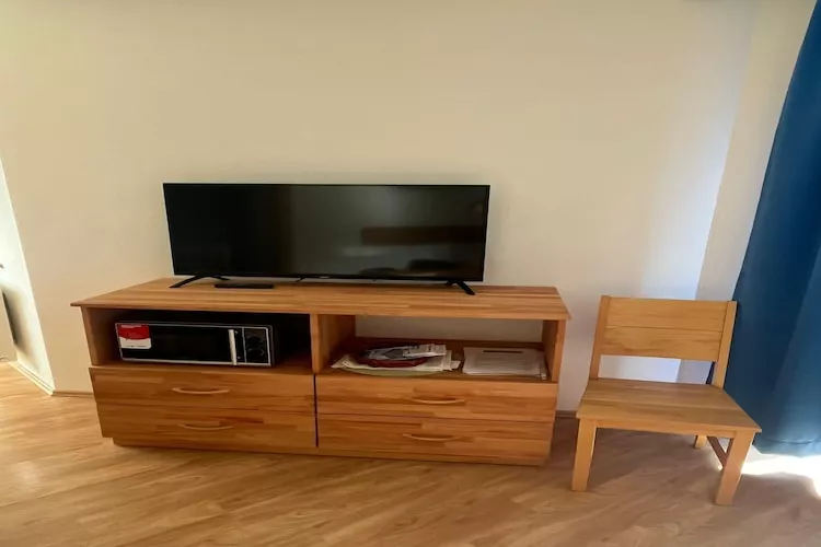 Apartment 17-Living room