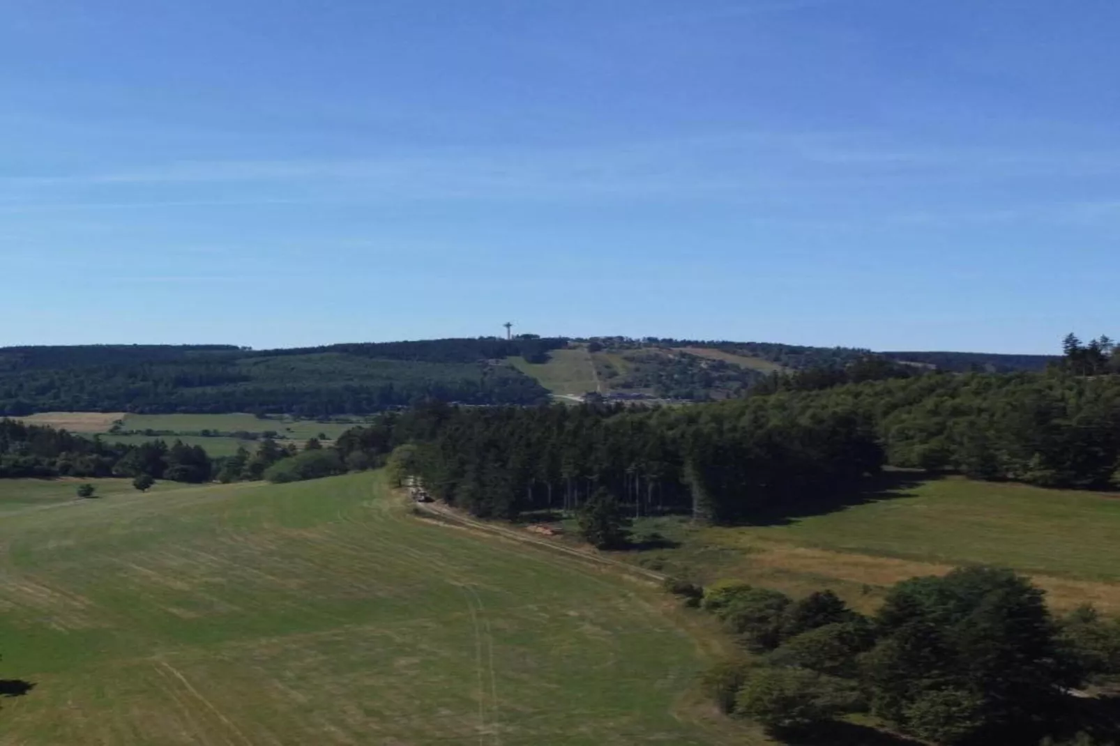 Brouwer Ferienhaus-Areas within 5km in summer