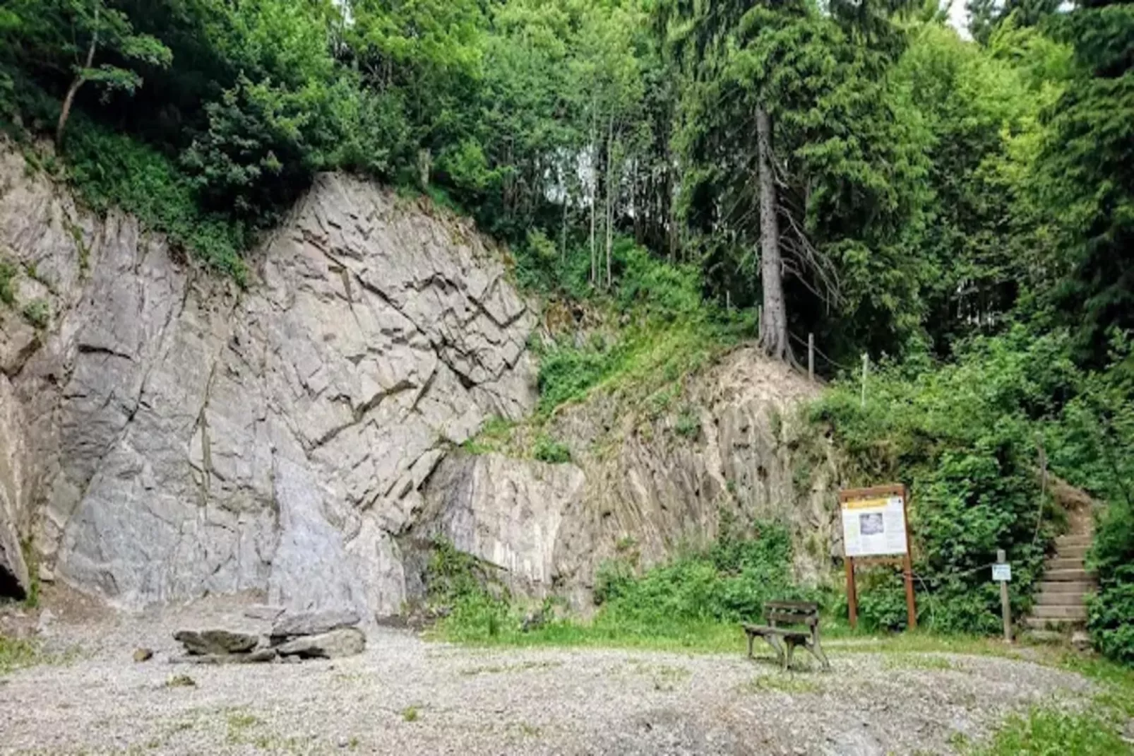 Neuastenberger Straße 4 - Neuastenberg-Gebiete Sommer 1 km