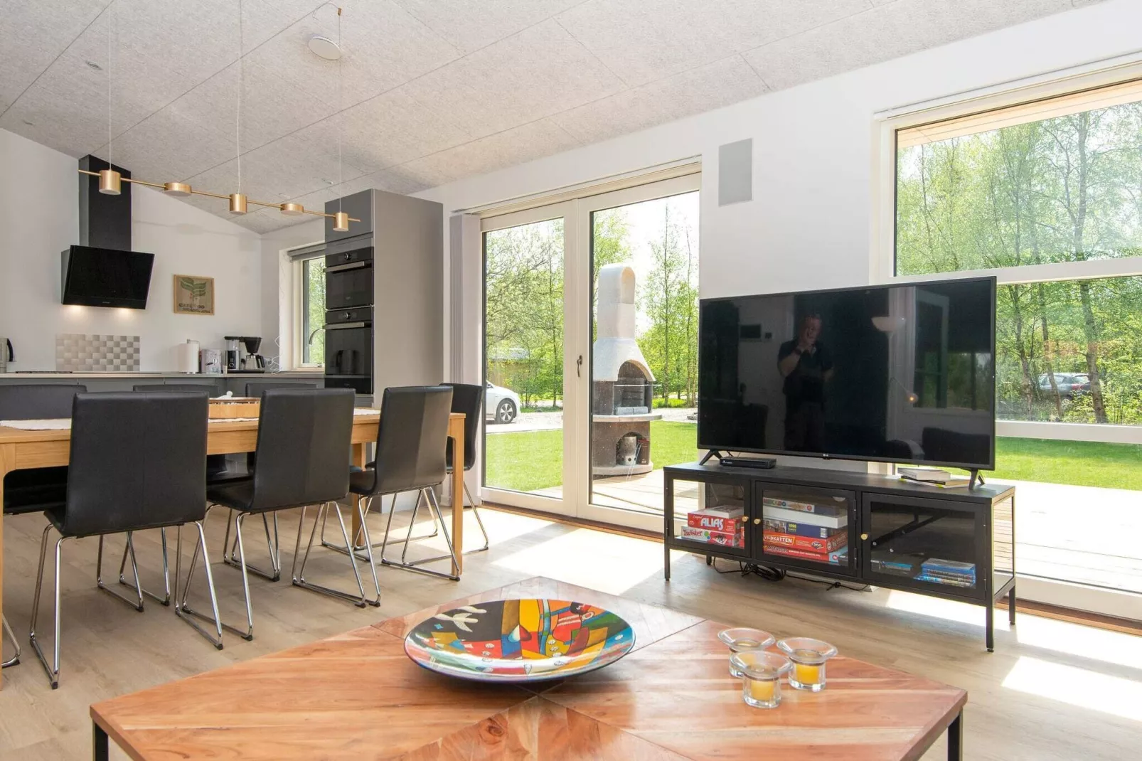 Luxury Retreat with Pool - By Traum Ferienwohnungen-Indoor