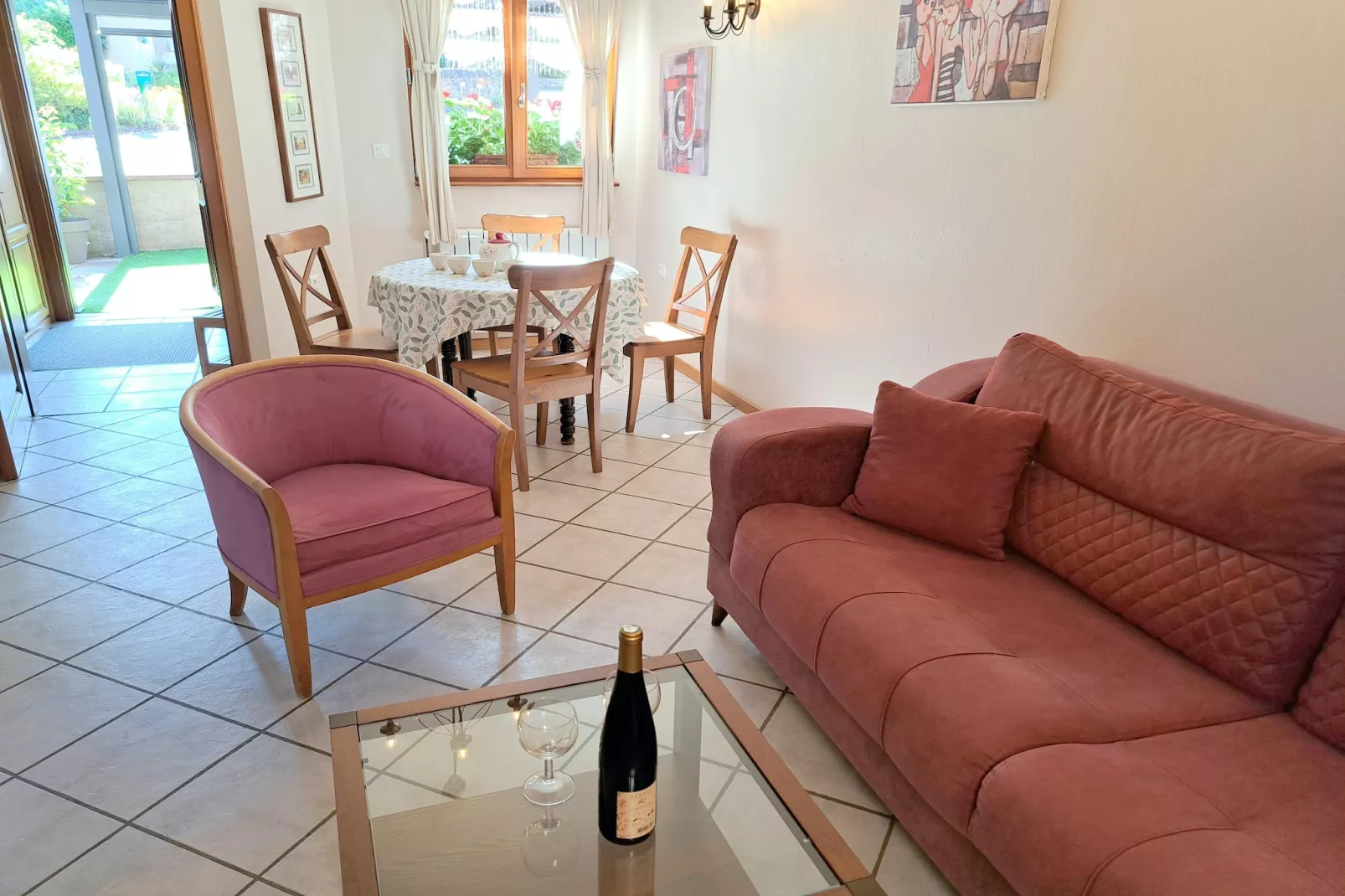 Semi-detached house Hinsbourg-Living room