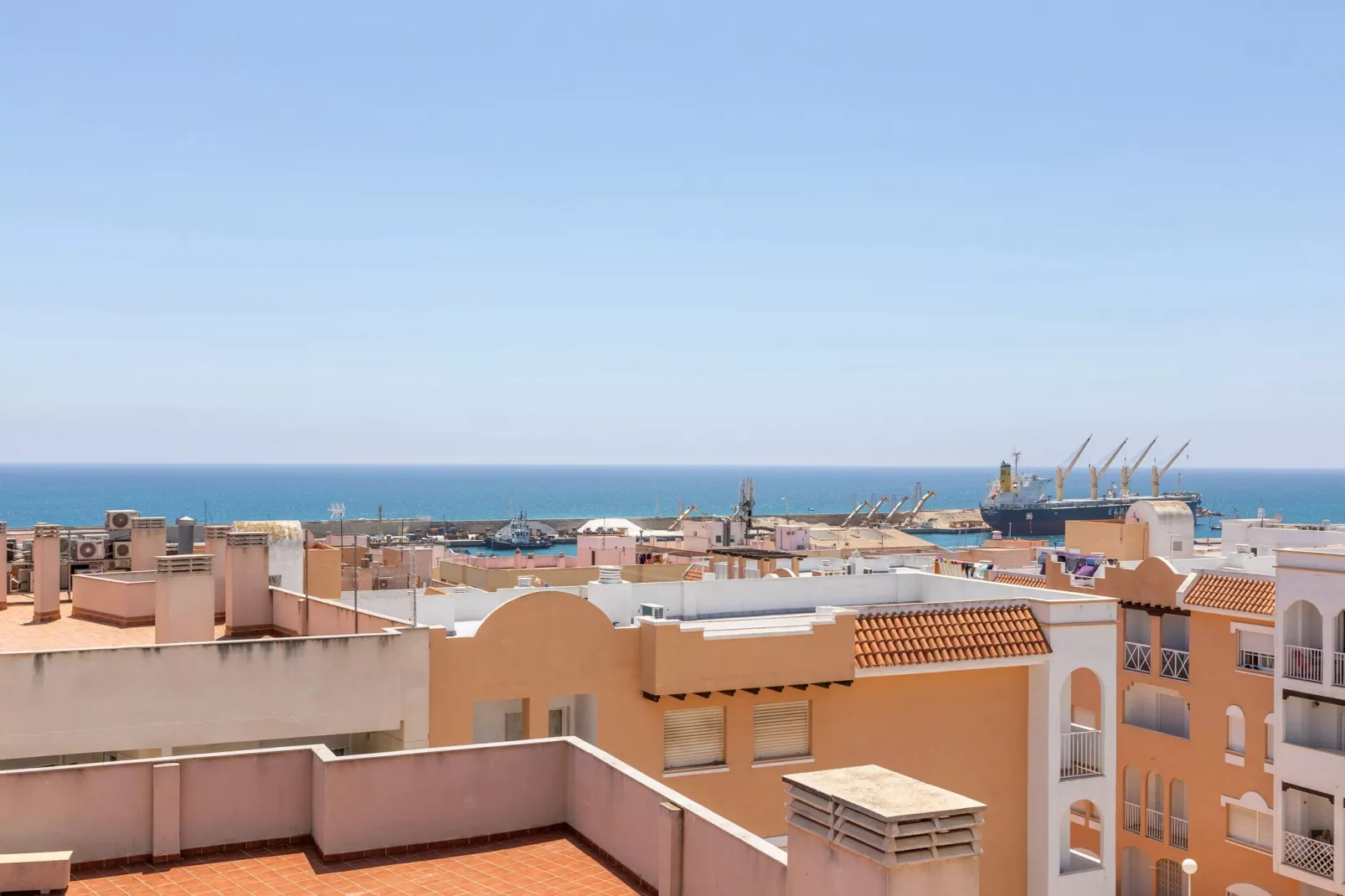 Piso en Garrucha-View in summer