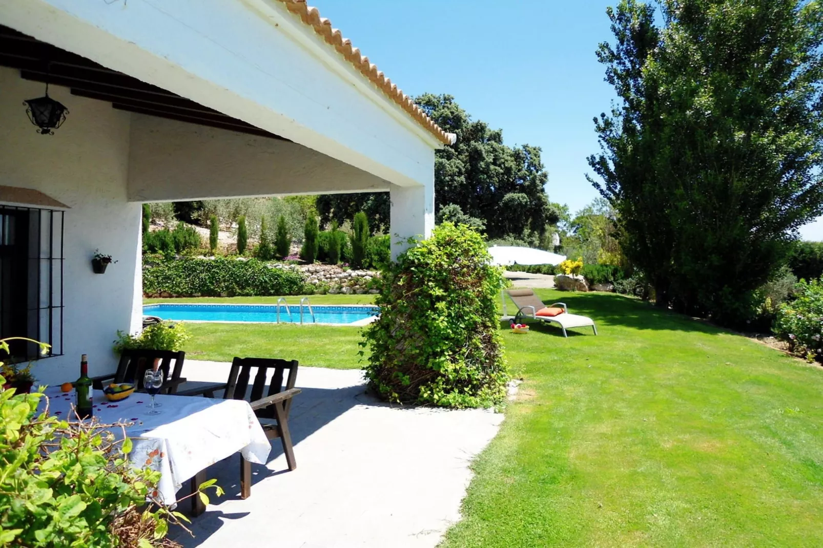 El Encinar-Terrace balcony