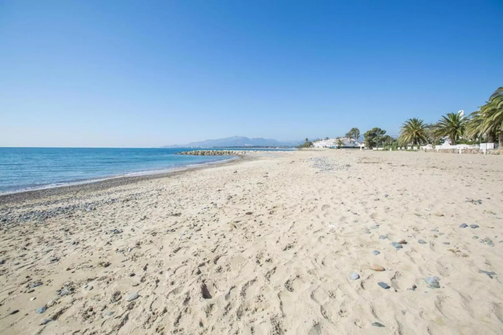 Nobis Los Pinos 2-Gebiete Sommer 1 km