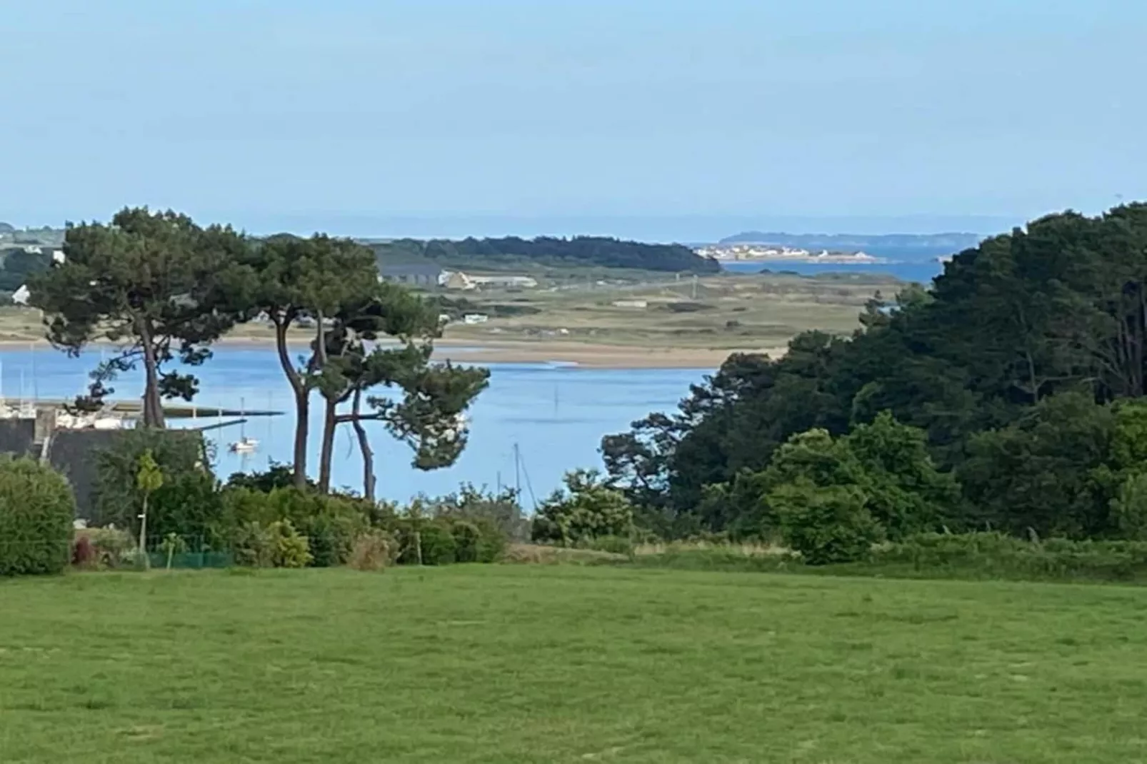 Maison à 1km de la plage-Areas within 5km in summer