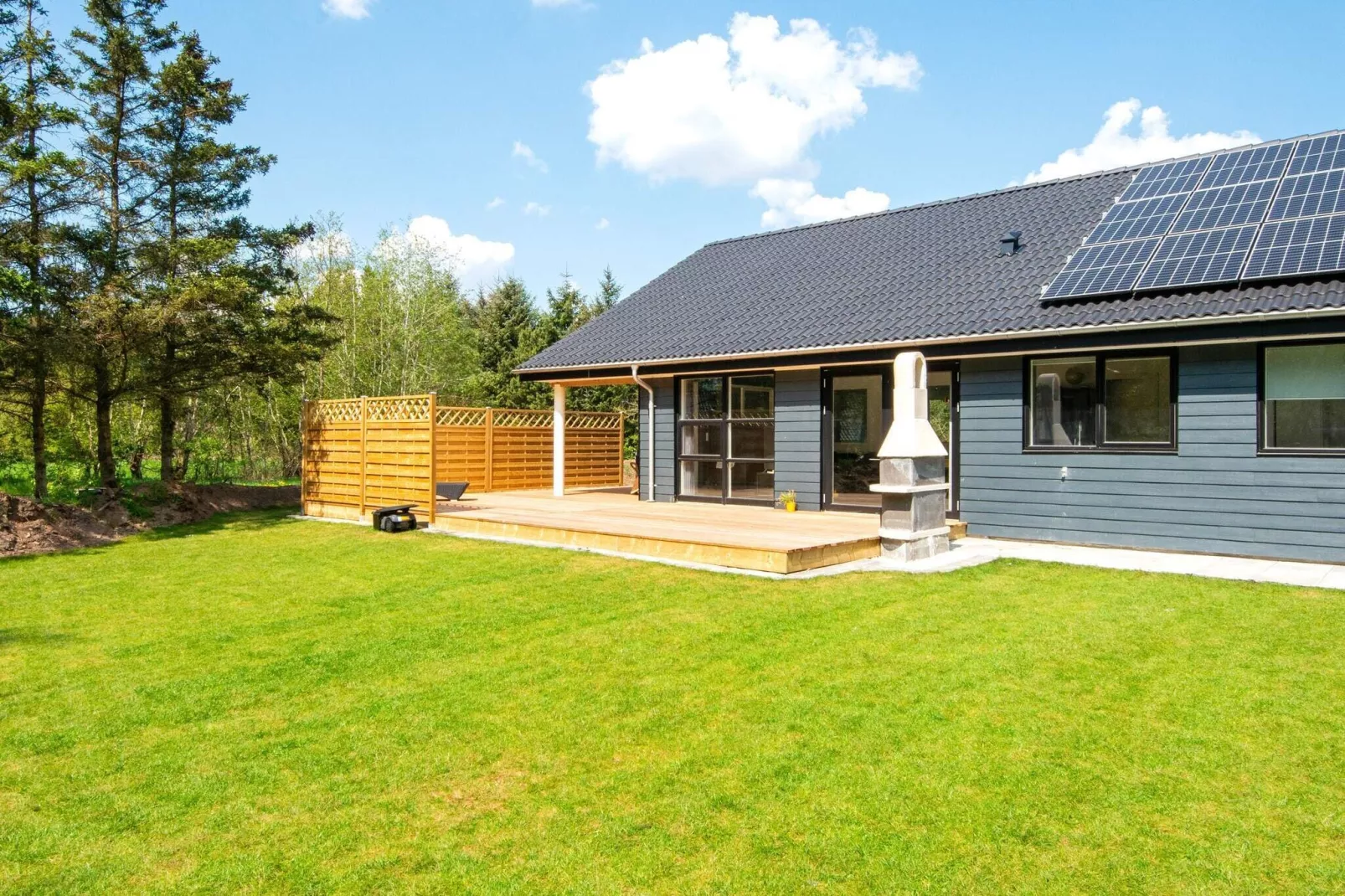 Luxury Retreat with Pool - By Traum Ferienwohnungen-View