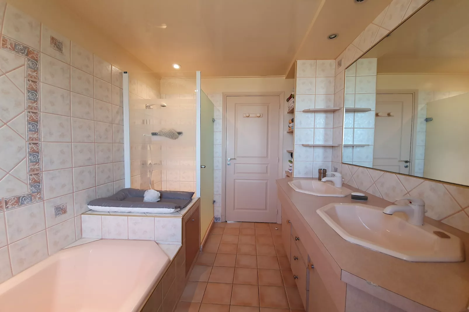 Villa Roquelongue-Salle de bain