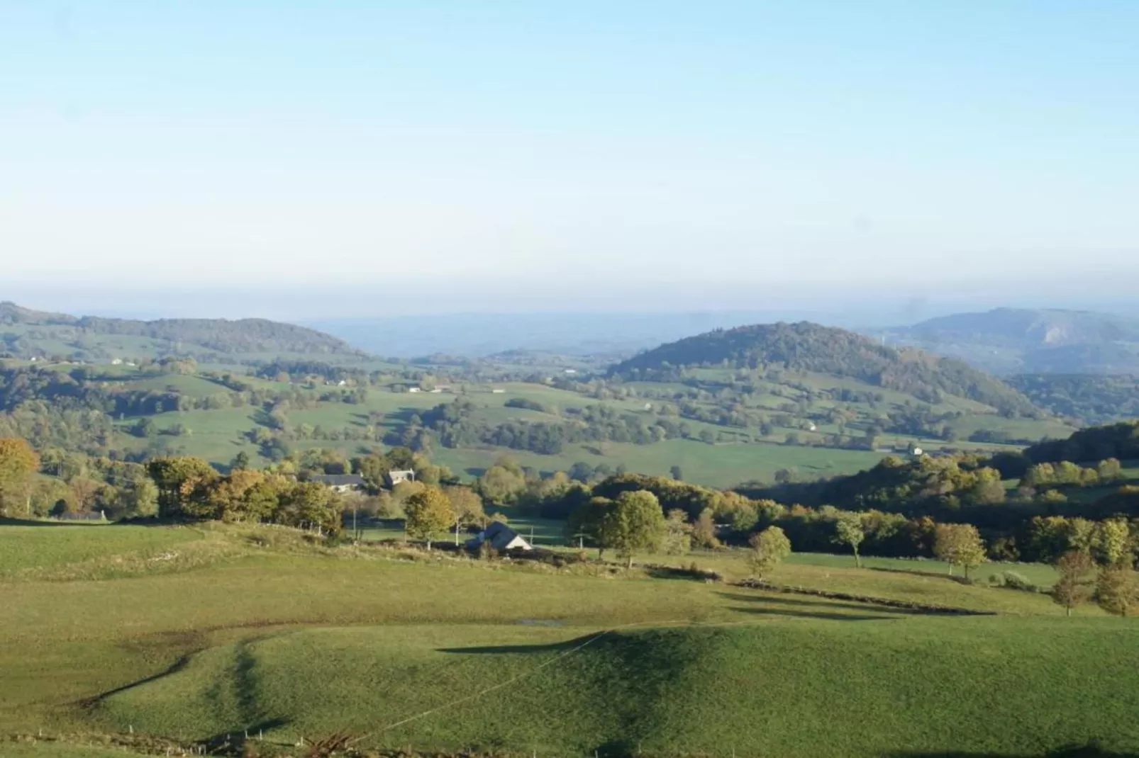 Authentique maison auvergnate-Gebiete Sommer 20 km