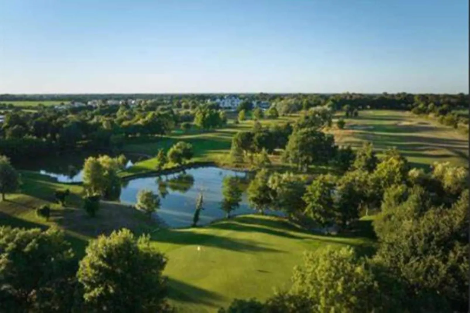 Domaine de Fontenelles 1-Areas within 20km in summer