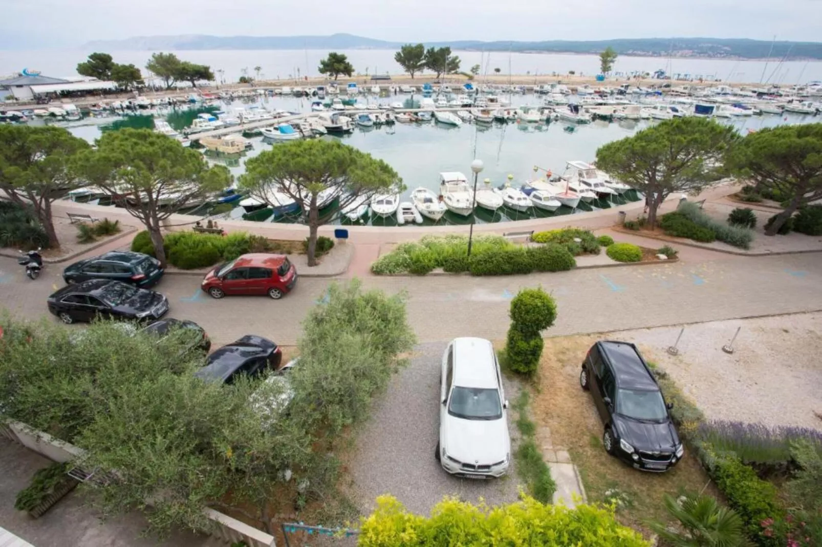 Ivanka-Areas within 5km in summer