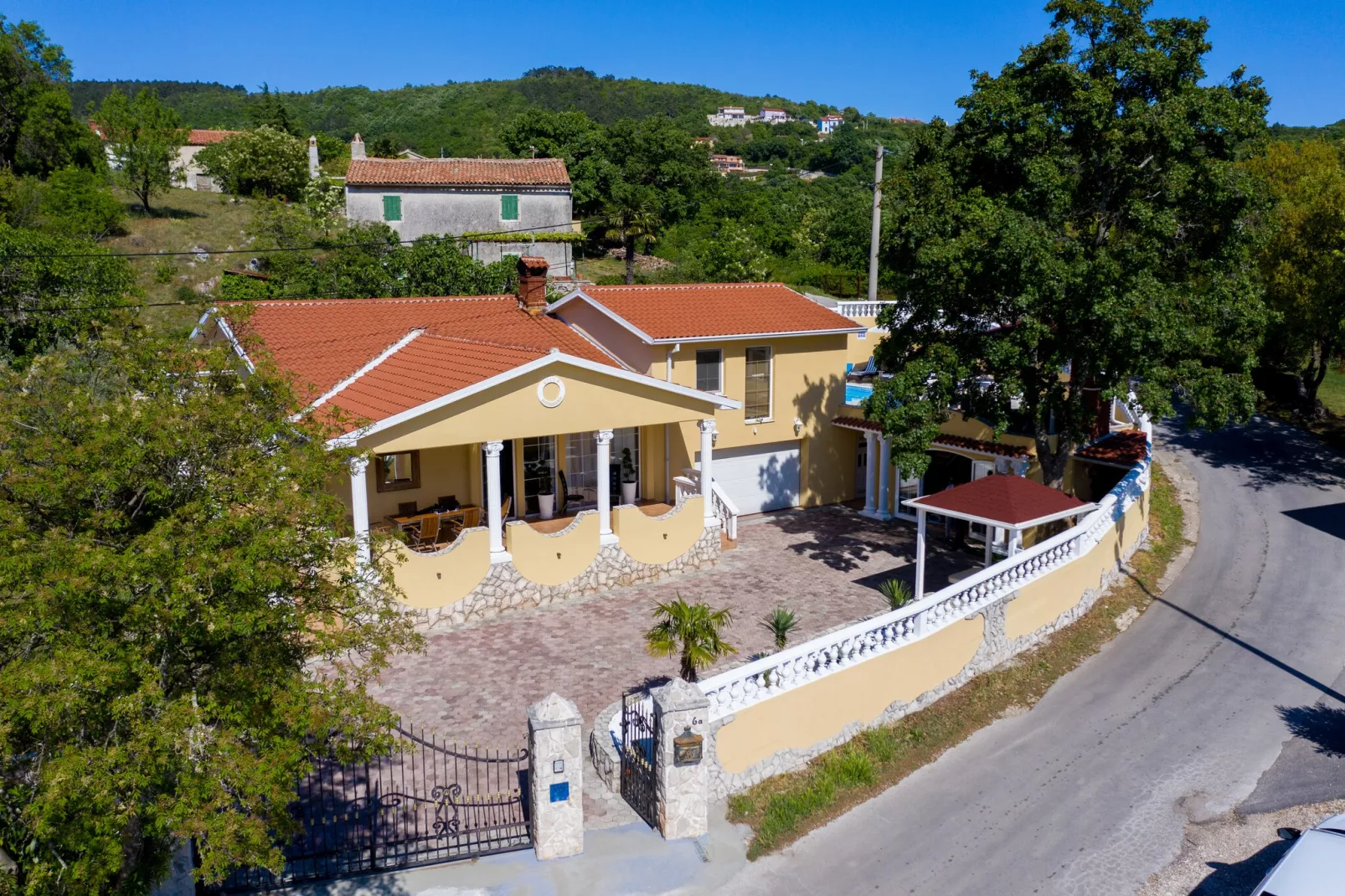 Villa Katarina-Aussicht Sommer