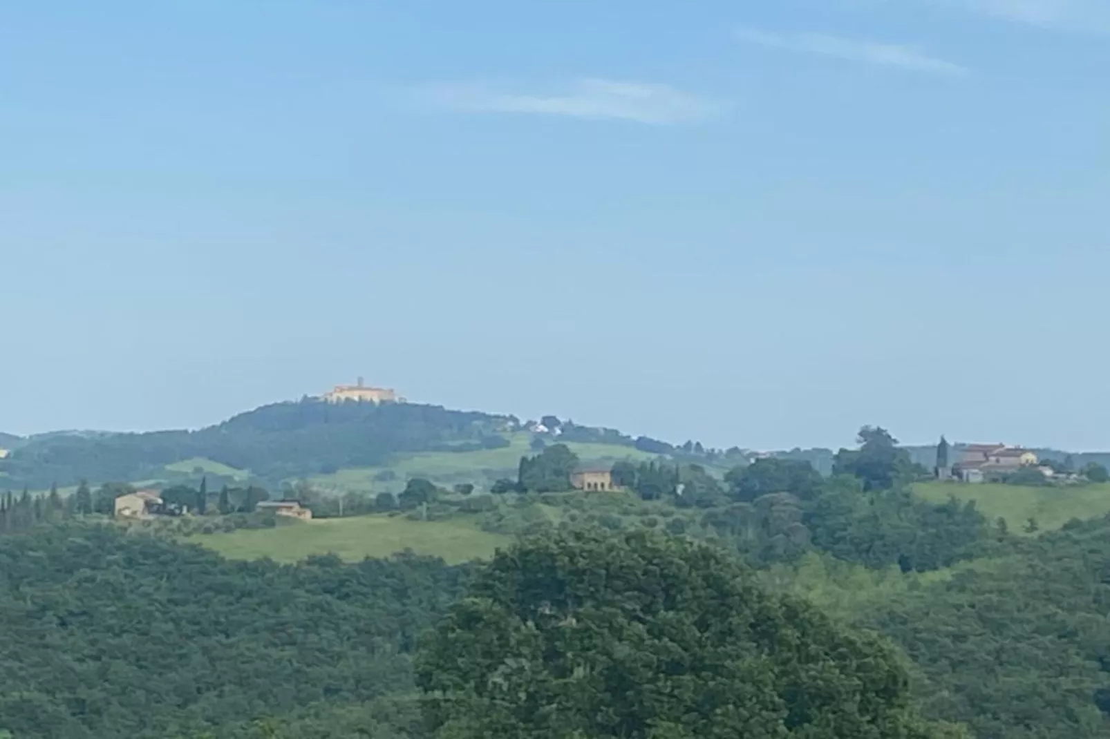 Loggia-Areas within 5km in summer