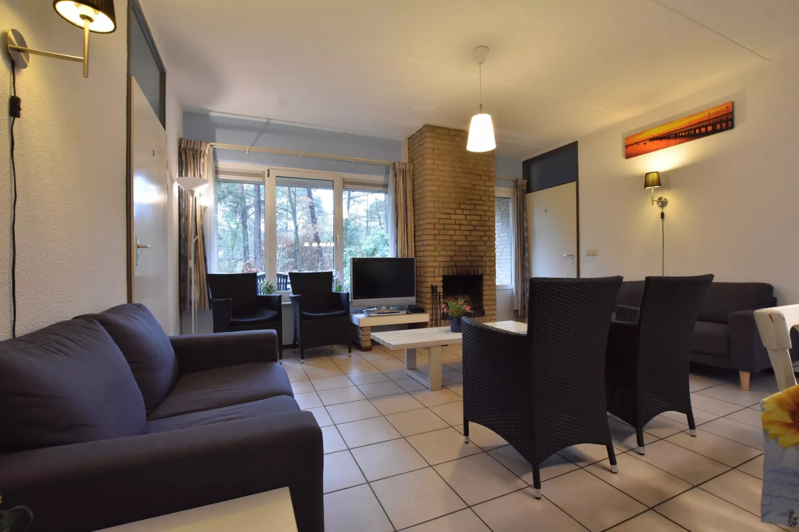 Bungalow Bosrijk-Living room