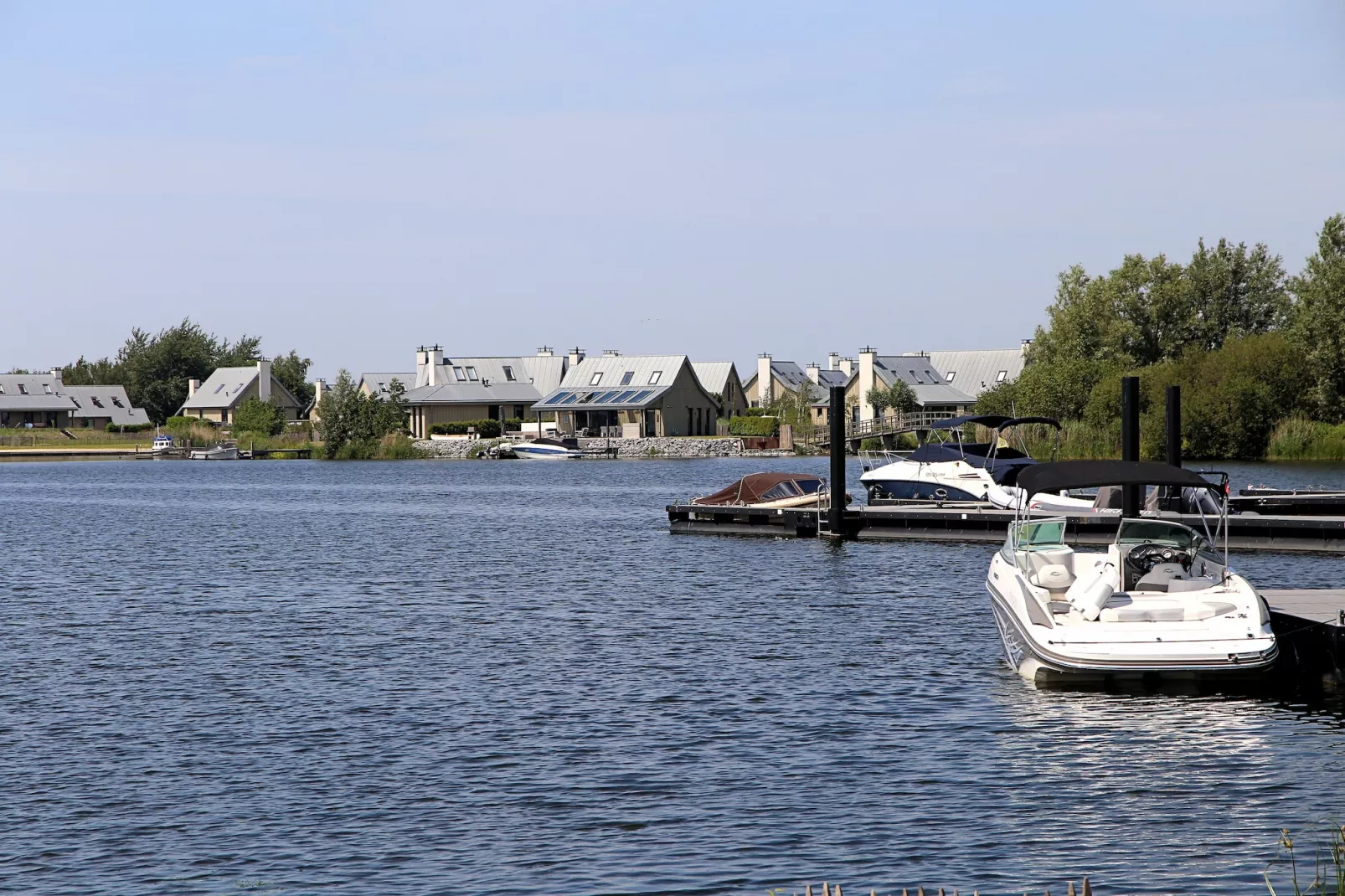 Resort Waterrijk Oesterdam 16-Park facilities