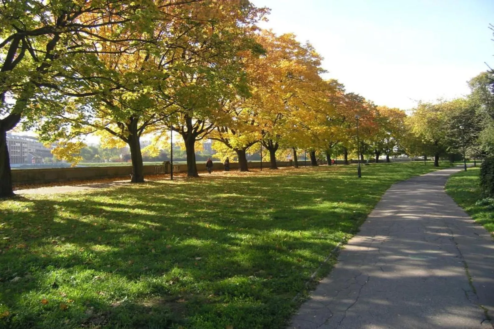 Rainbow apartment-Areas within 20km in summer