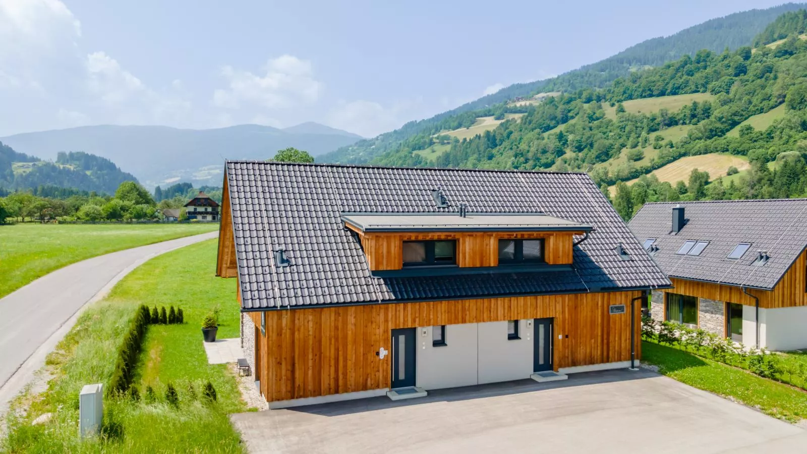 Mountain Chalet Chapeau-Extérieur été