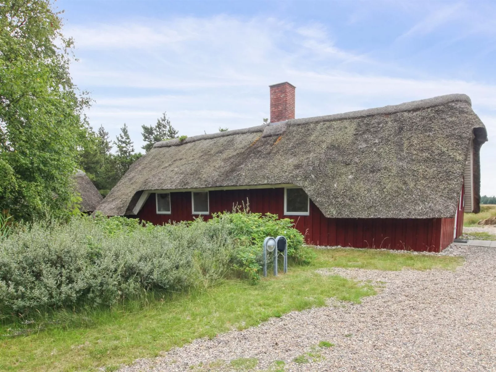 "Dufa" - 3.2km from the sea-Outside