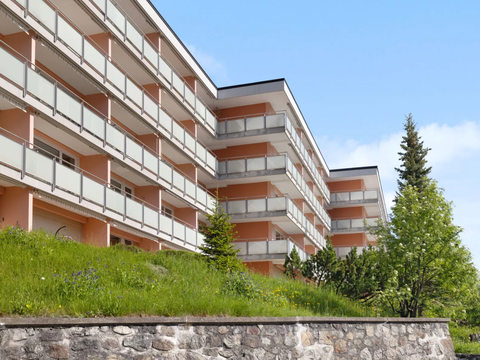 Promenade (Utoring)-Outside