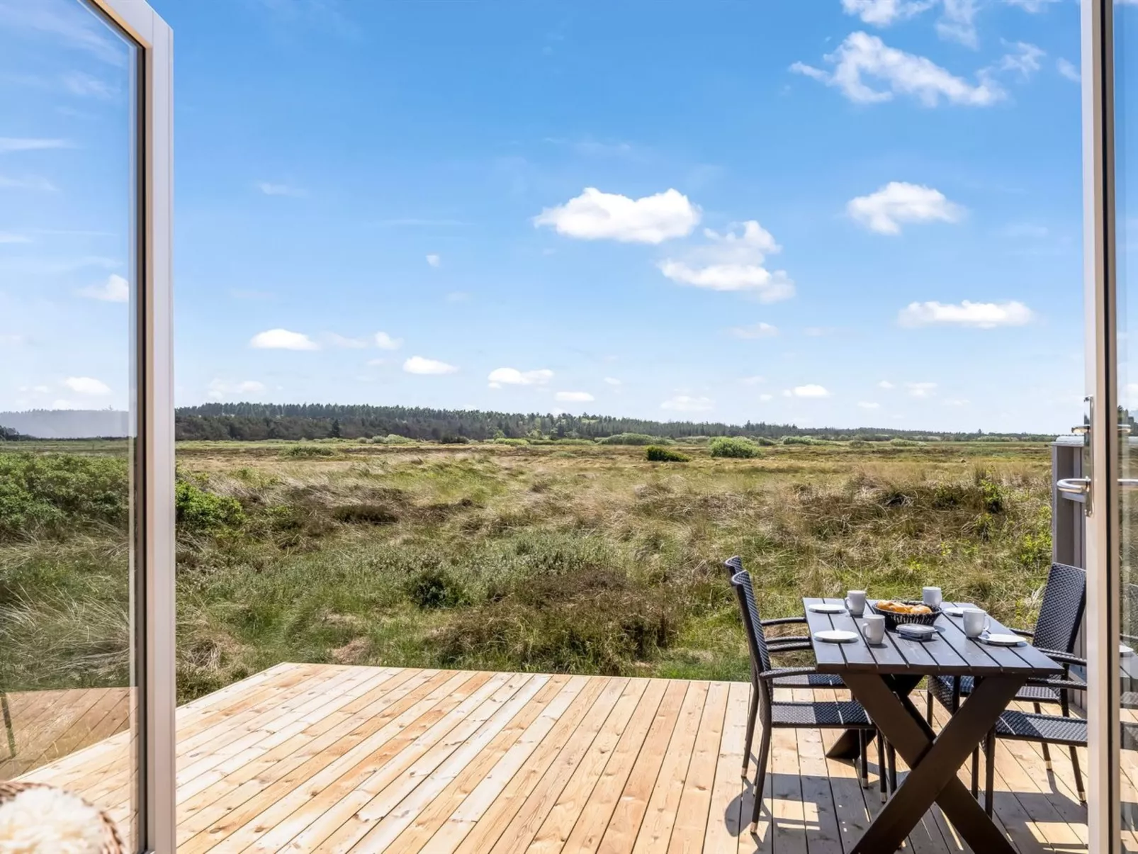 "Tayanita" - 750m from the sea-Outside