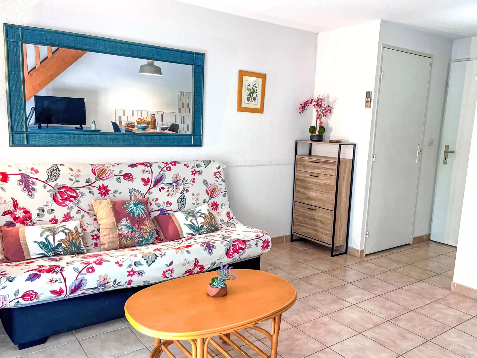 Les Lavandines 1-Inside