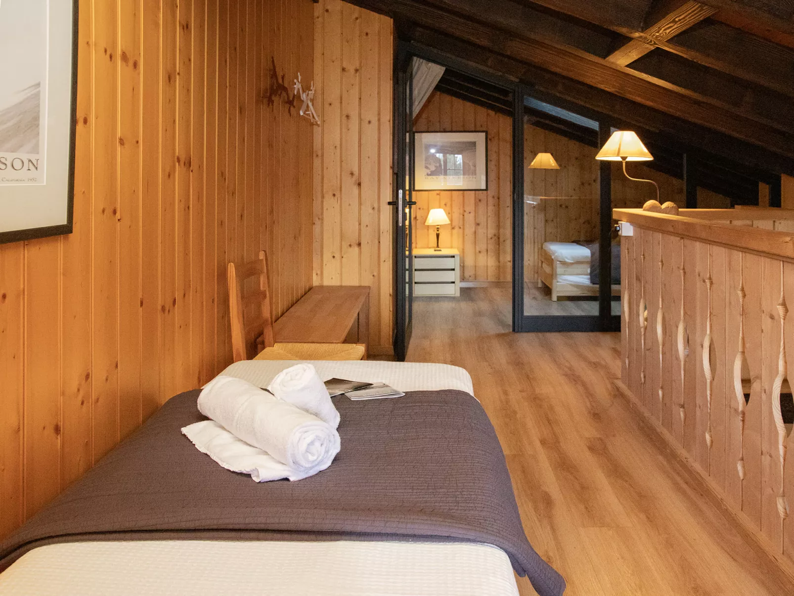 Argentière 8-Inside